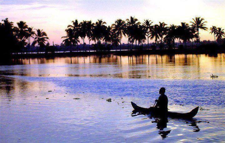 Golden Beach Home Stay Alappuzha Esterno foto
